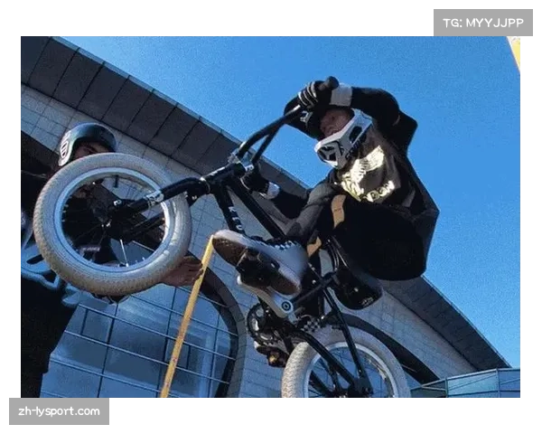 “转换进攻训练营”在纽约社区启动，旨在向青少年传授快攻基础